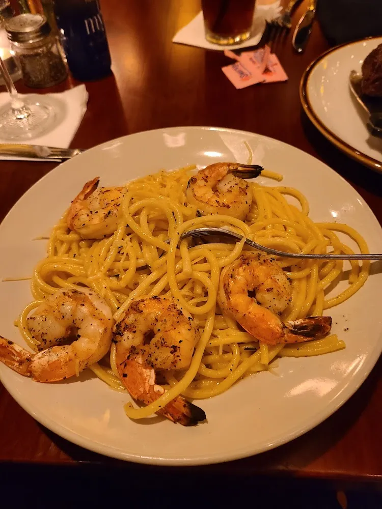Grilled Shrimp with Butter Pasta Primavera